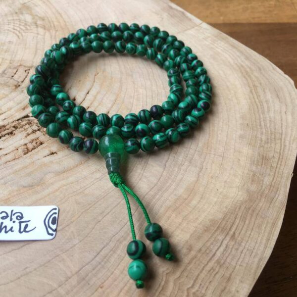 Collana Mala Tibetano in Malachite